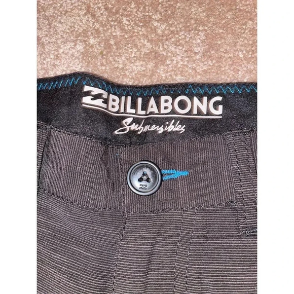 Billabong Men's Crossfire Submersible hybrid Shorts in color Asphalt Size 30 - Picture 4 of 12